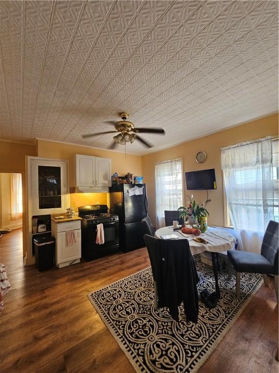 10 Kossuth St, Providence, RI 02909 - photo 9