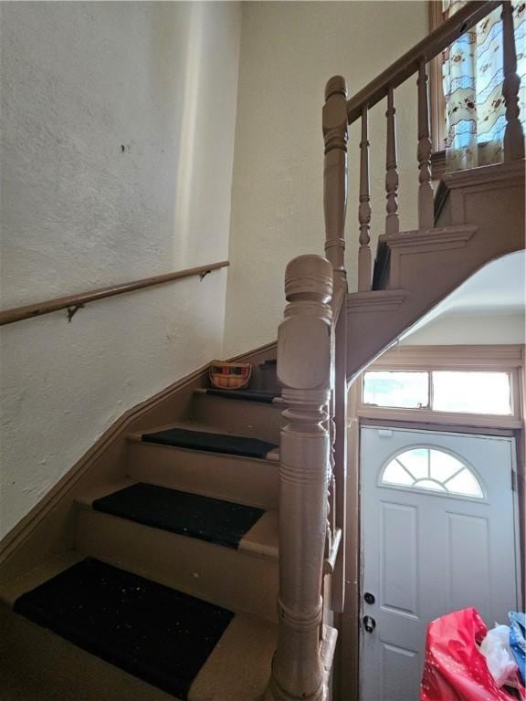 10 Kossuth St, Providence, RI 02909 - photo 18