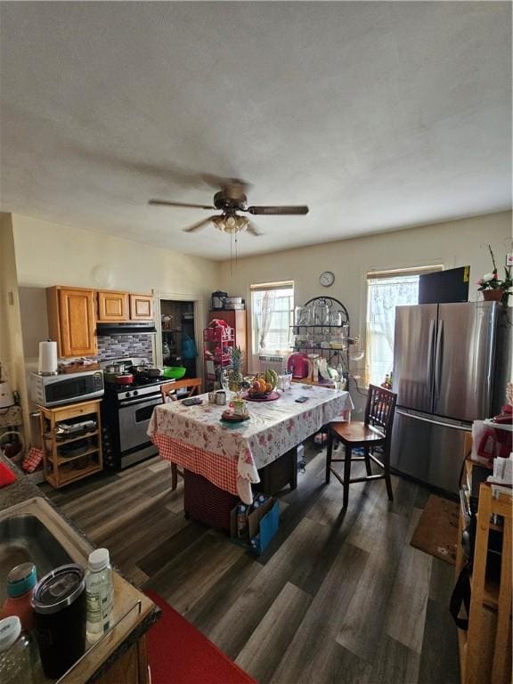 10 Kossuth St, Providence, RI 02909 - photo 26