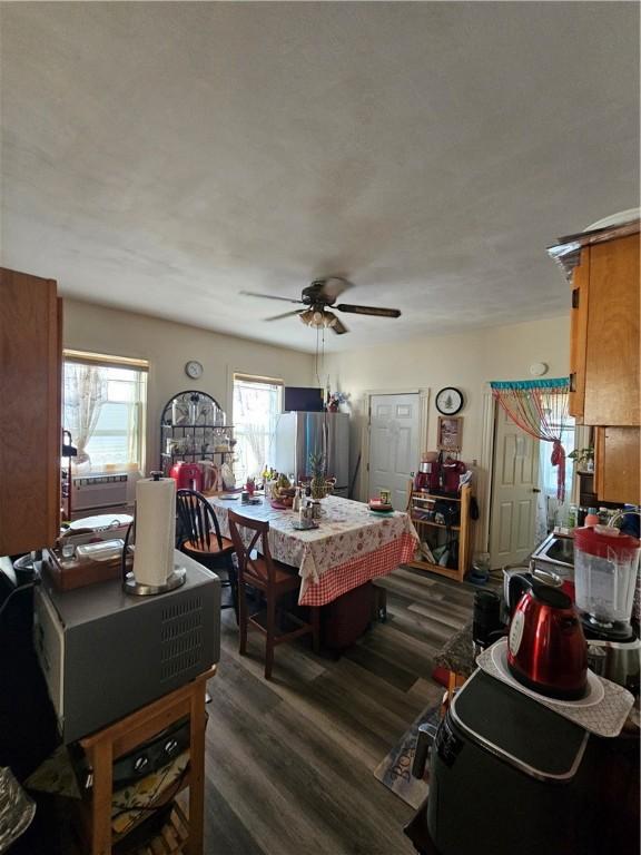10 Kossuth St, Providence, RI 02909 - photo 27