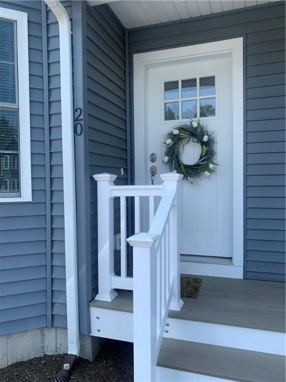 20 Winston Way, Johnston, RI 02919 - view of exterior entry featuring a porch