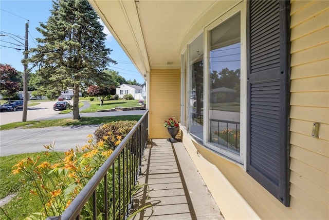 55 Swallow Dr, Cranston, RI 02920 - photo 6
