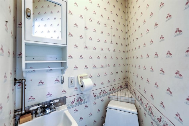 7 Doane Ave, Providence, RI 02906 - photo 16