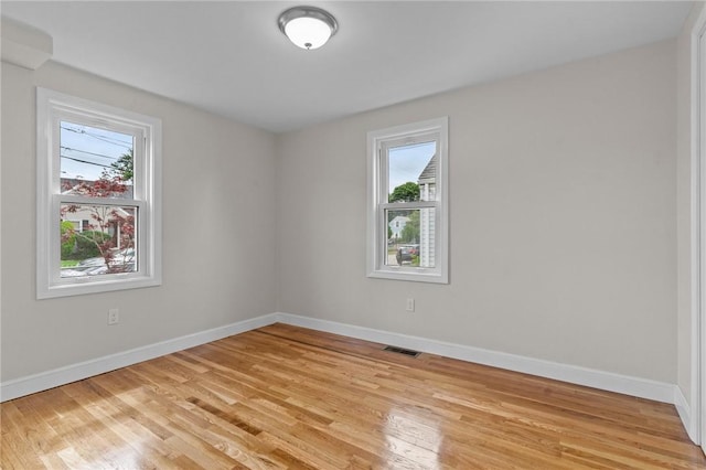 335 Carter Ave, Pawtucket, RI 02861 - photo 19