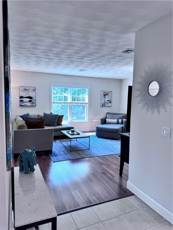 200 Roger Williams Ave Unit 305, East Providence, RI 02916 - photo 8