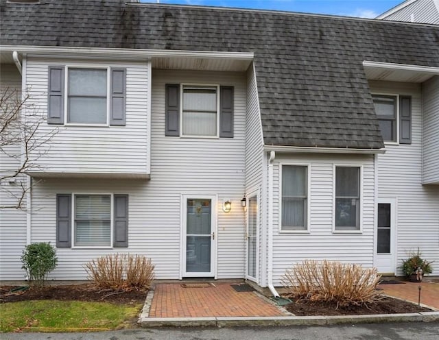 364 Bellevue Ave Unit D3, Newport, RI 02840 - photo 1