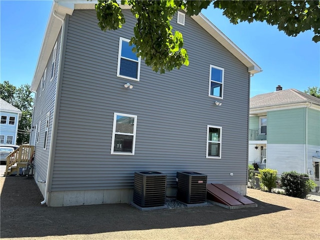 37 Clifton St, Central Falls, RI 02863 - photo 4
