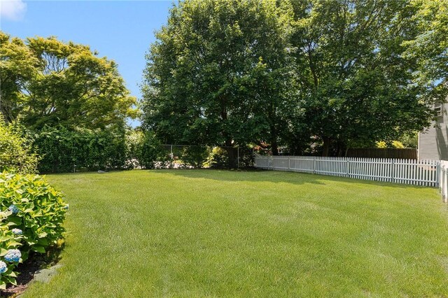 208 W View Rd, Middletown, RI 02842 - photo 36