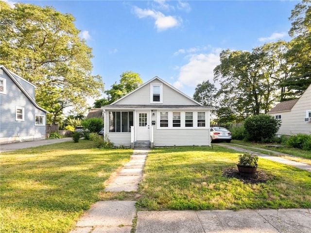 124 Everleth Ave, Warwick, RI 02888 - view of front of house with entry steps