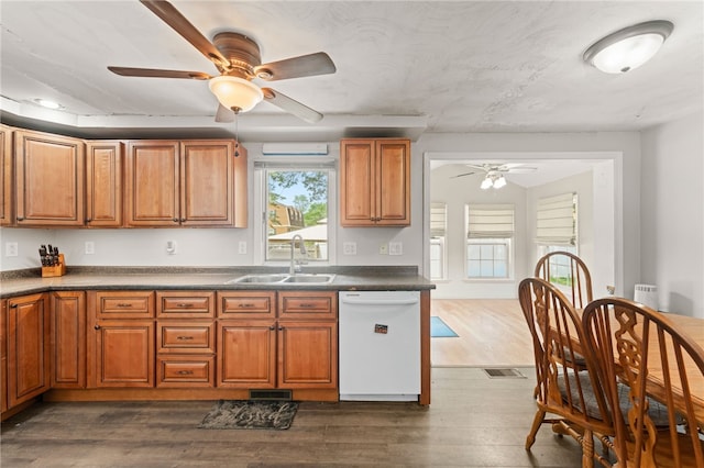 49 Cottage Grove Ave, Warwick, RI 02889 - photo 4