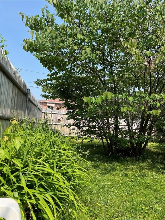 2 Deming St, Pawtucket, RI 02861 - photo 20