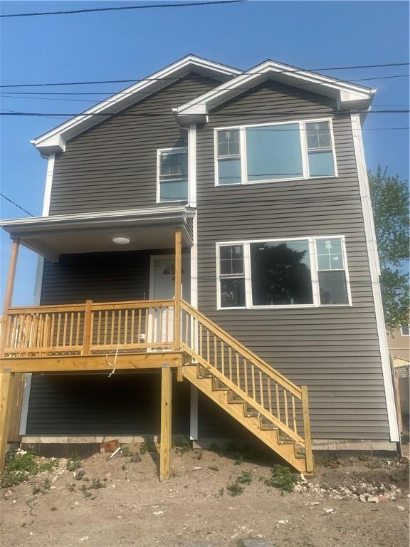 4 Halton St, Providence, RI 02907 - back of property with stairs