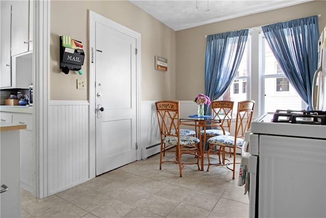 11 Branch Ave, Cranston, RI 02910 - dining room with wainscoting