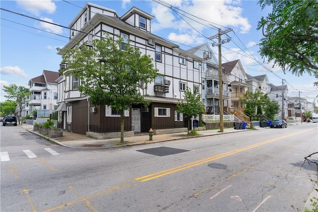129 Academy Ave, Providence, RI 02908 - view of property featuring a residential view