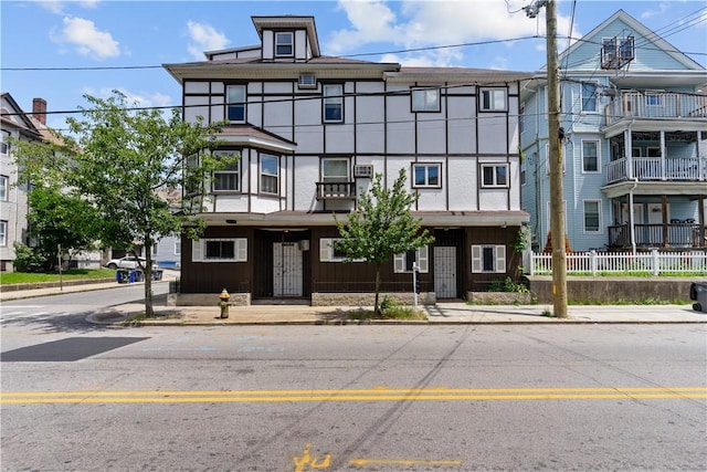 129 Academy Ave, Providence, RI 02908 - view of front of property