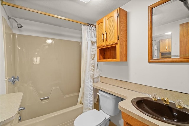 129 Academy Ave, Providence, RI 02908 - full bath with shower / bath combo and vanity