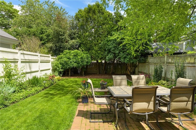 47 Second St, Newport, RI 02840 - fenced backyard with outdoor dining area and a patio