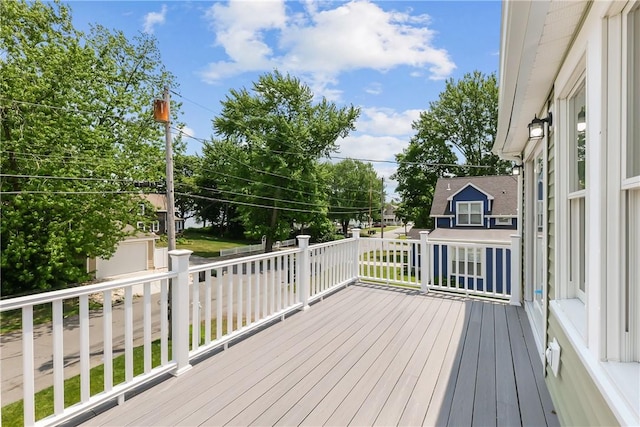 201 Bellman Ave, Warwick, RI 02889 - view of wooden deck