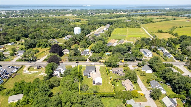 93 E Main Rd, Portsmouth, RI 02871 - aerial overview of property's location with property boundaries highlighted