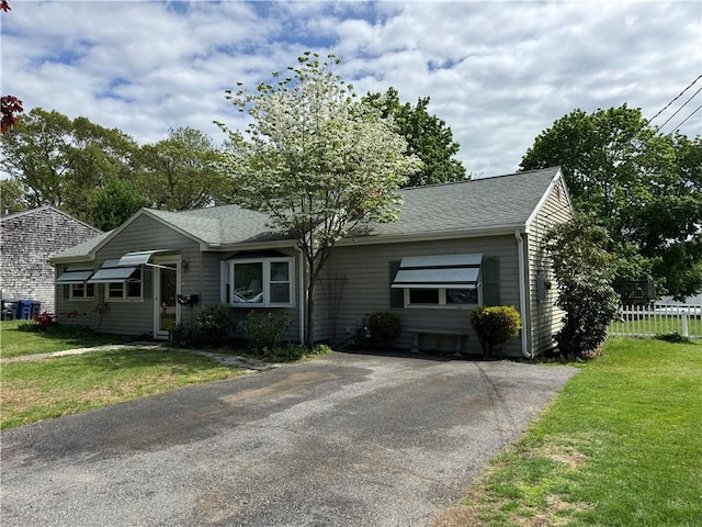 6 Sherwood Ave, Warwick, RI 02888 - photo 2