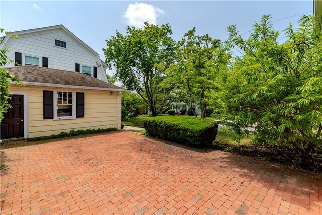 65 Lyndhurst Ave, Providence, RI 02908 - view of patio