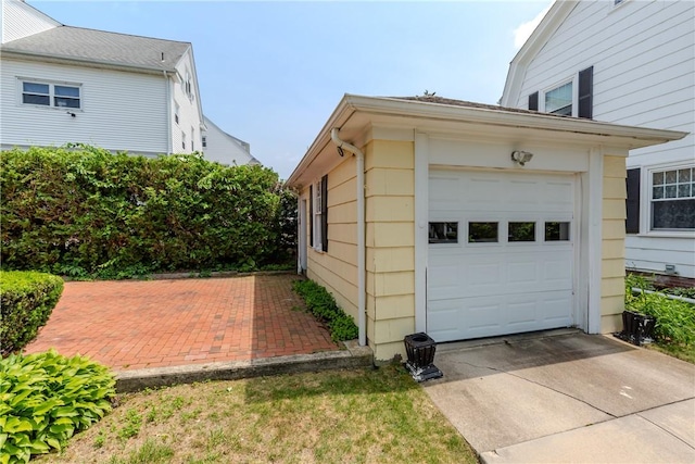 65 Lyndhurst Ave, Providence, RI 02908 - garage with concrete driveway