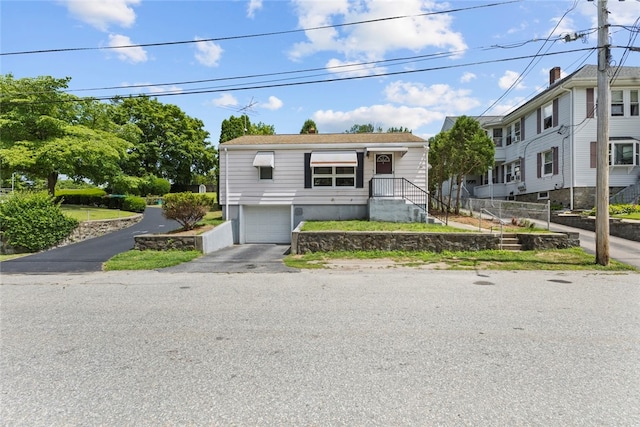 26 Kenwood St, Woonsocket, RI 02895 - photo 1