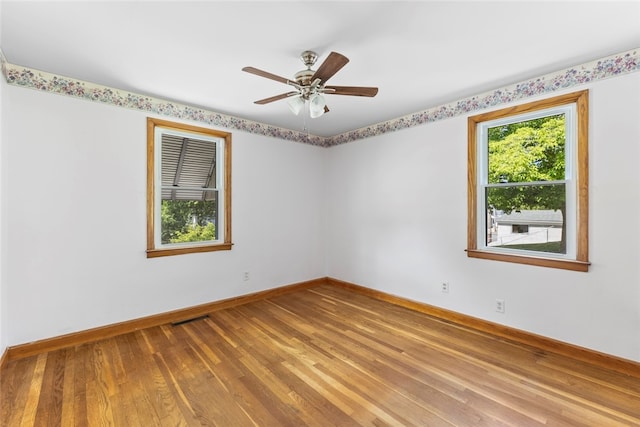 26 Kenwood St, Woonsocket, RI 02895 - photo 16