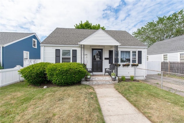 438 Beverage Hill Rd, Pawtucket, RI 02861 - bungalow-style house featuring a shingled roof