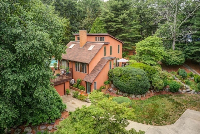 4 Wilbur Rd, Lincoln, RI 02865 - aerial view of property and surrounding area featuring a heavily wooded area