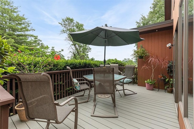 4 Wilbur Rd, Lincoln, RI 02865 - wooden deck with outdoor dining space
