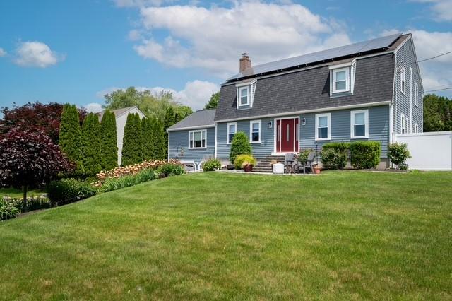18 Valley Stream Dr, Cumberland, RI 02864 - photo 3