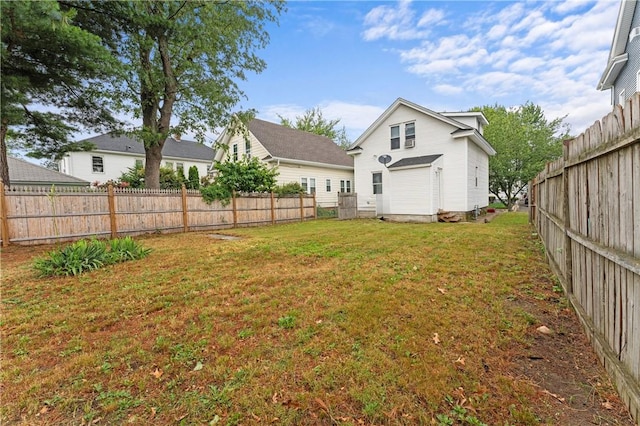 31 Stadden St, Providence, RI 02907 - back of house featuring a fenced backyard
