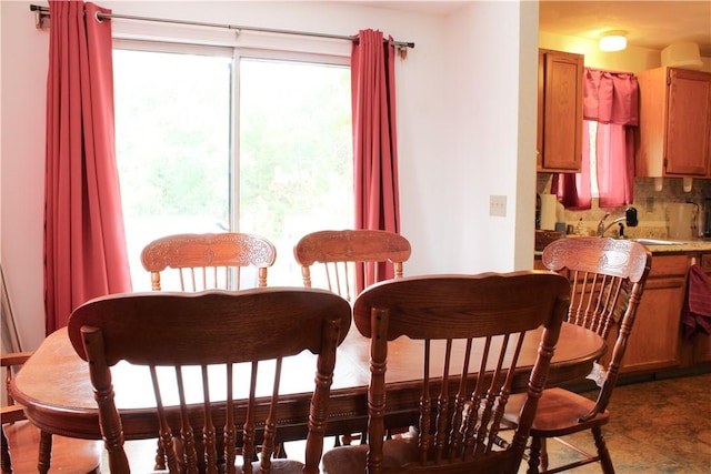 14 Drawbridge Dr, West Warwick, RI 02893 - view of dining area
