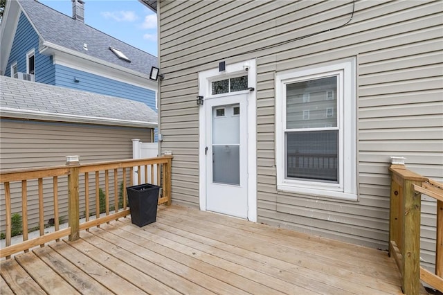 155 Early St, Providence, RI 02907 - view of wooden deck