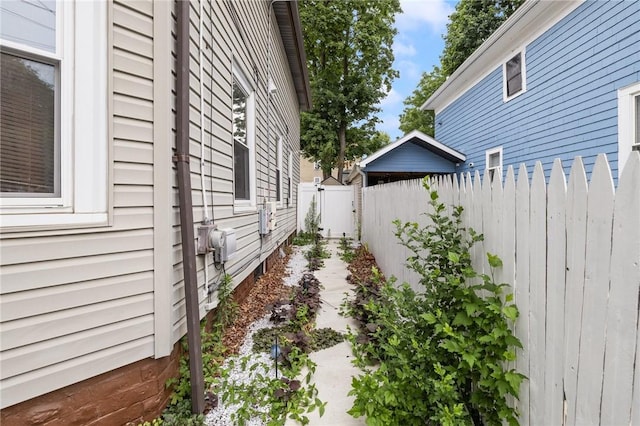 155 Early St, Providence, RI 02907 - view of yard