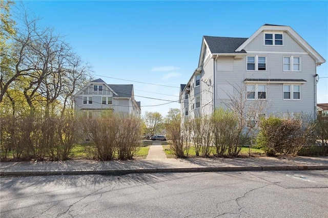 58 Harrison Ave, Woonsocket, RI 02895 - photo 2