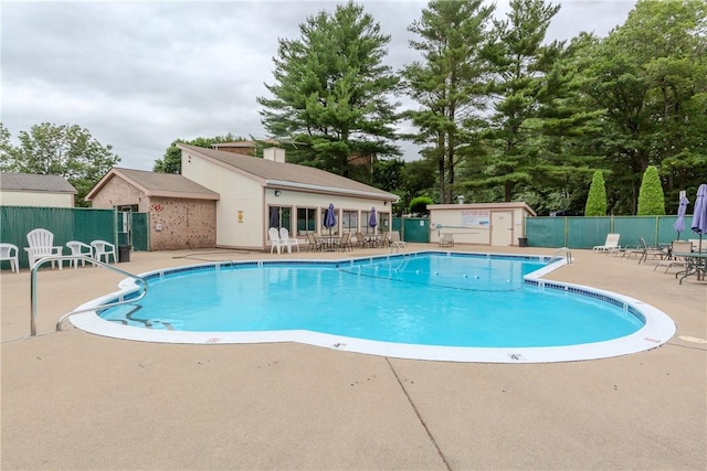 752 Quaker Ln Unit B203, Warwick, RI 02818 - photo 23