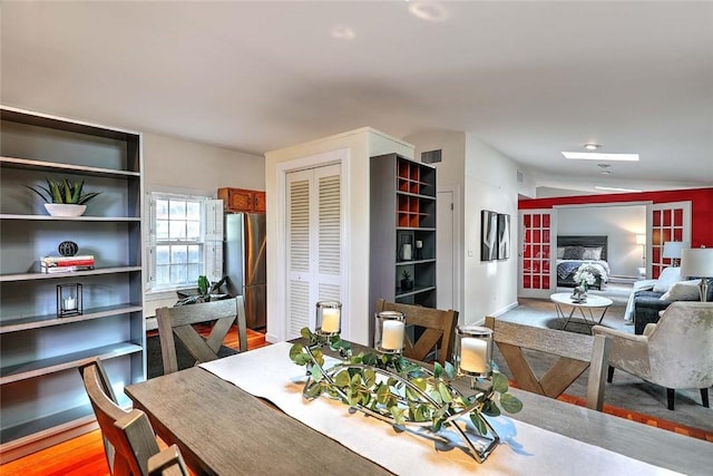 2 Burrs Ln, Providence, RI 02904