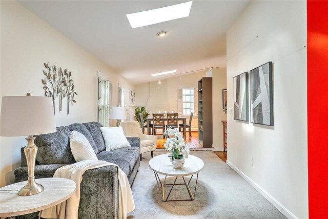 2 Burrs Ln, Providence, RI 02904