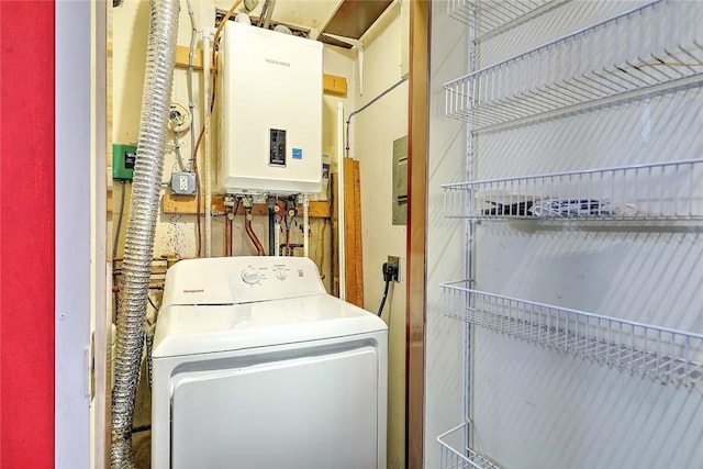 2 Burrs Ln, Providence, RI 02904