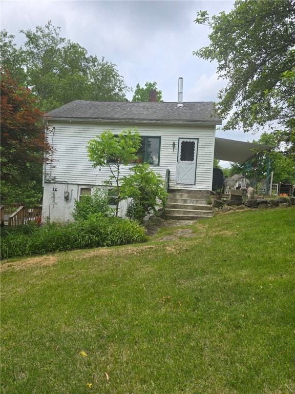 12 Lake Ct, Hopkinton, RI 02804 - photo 1
