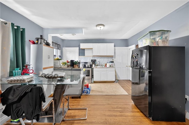 136 W Clifford St, Providence, RI 02907 - photo 13