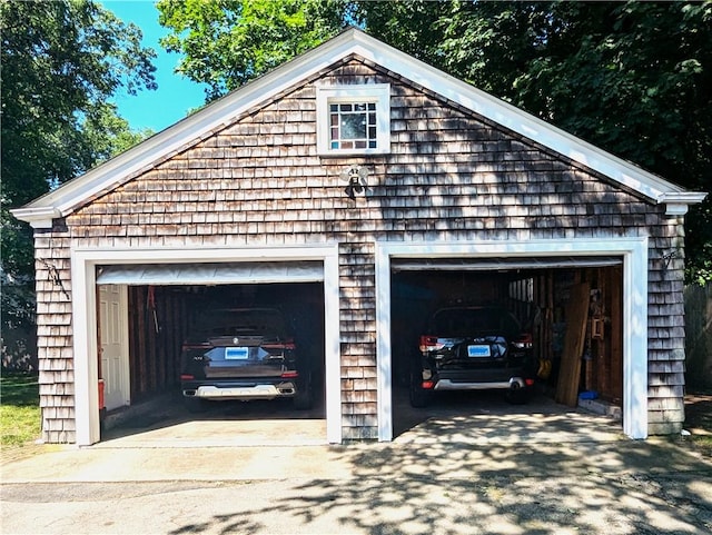 125 Roger Williams, East Providence, RI 02916 - view of detached garage