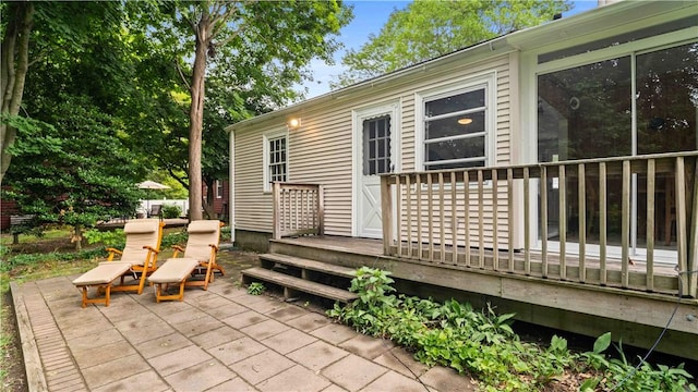 74 Algonquin Rd, East Providence, RI 02916 - deck with a patio