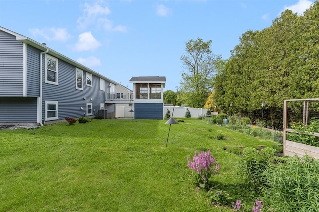 151 Mohawk Trl, Cranston, RI 02921 - view of yard
