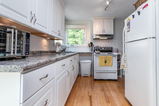 3574 Post Rd, South Kingstown, RI 02879 - photo 6