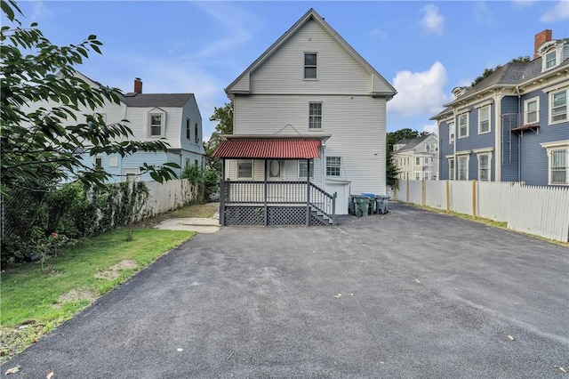199 Linwood Ave, Providence, RI 02907 - back of house with a residential view