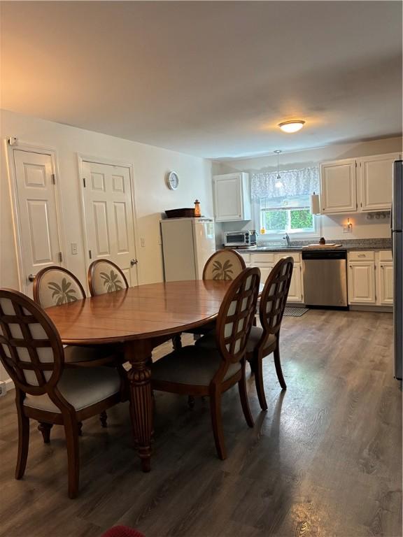 47 N Rd Unit A, Jamestown, RI 02835 - photo 8