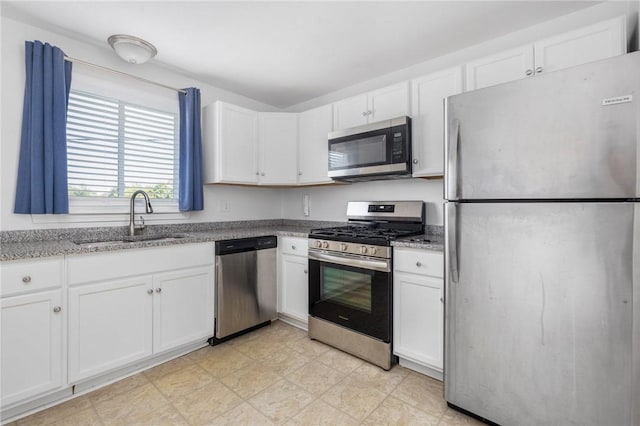 47 N Rd Unit B, Jamestown, RI 02835 - photo 6